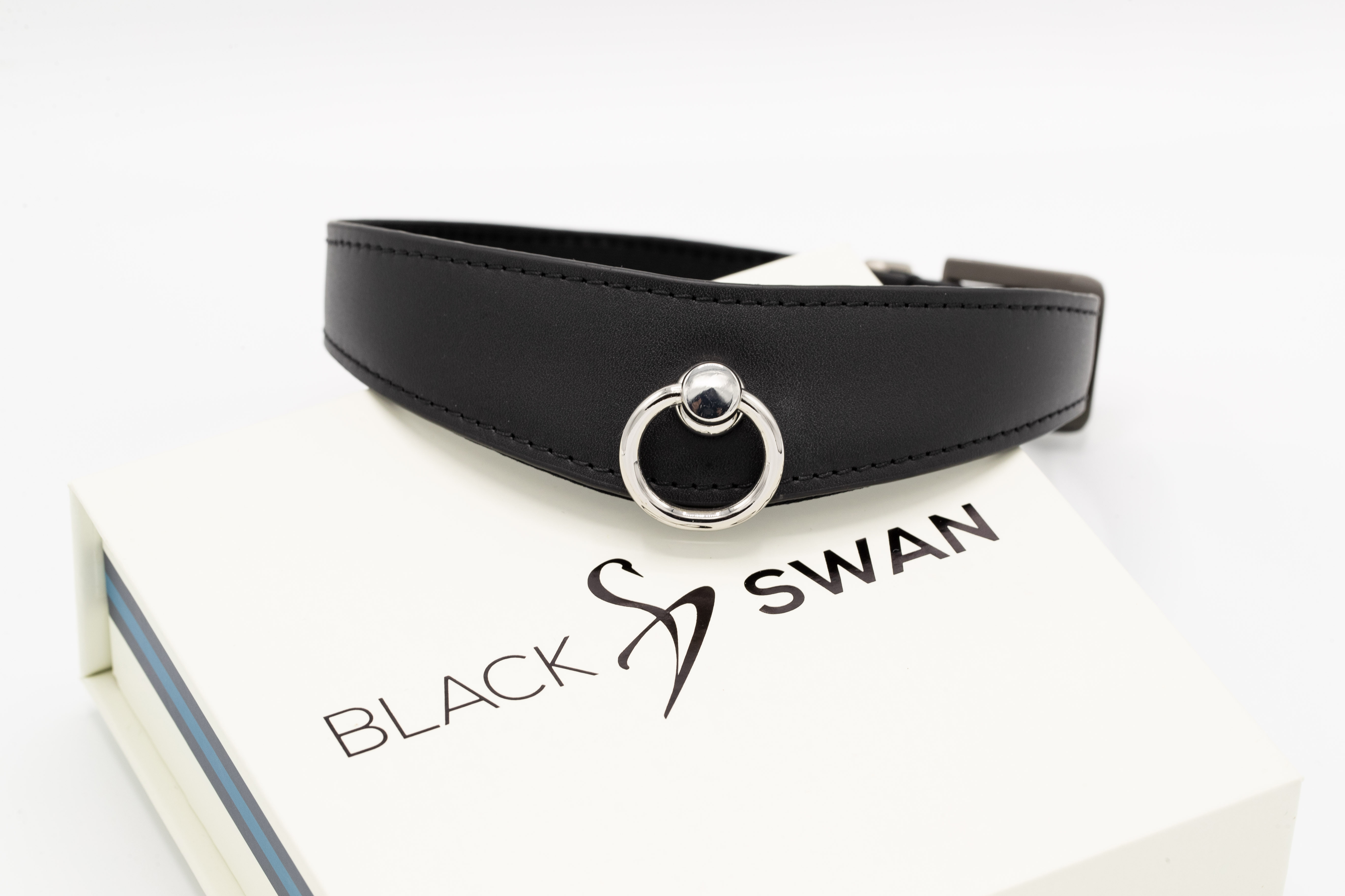 Black Swan COLLAR Black Passion